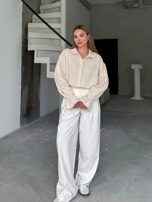 Kolları Lastikli Bej Gömlek