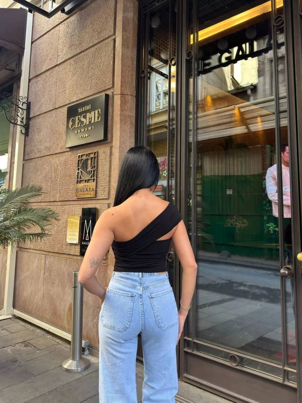 Aksesuarlı Bluz Siyah