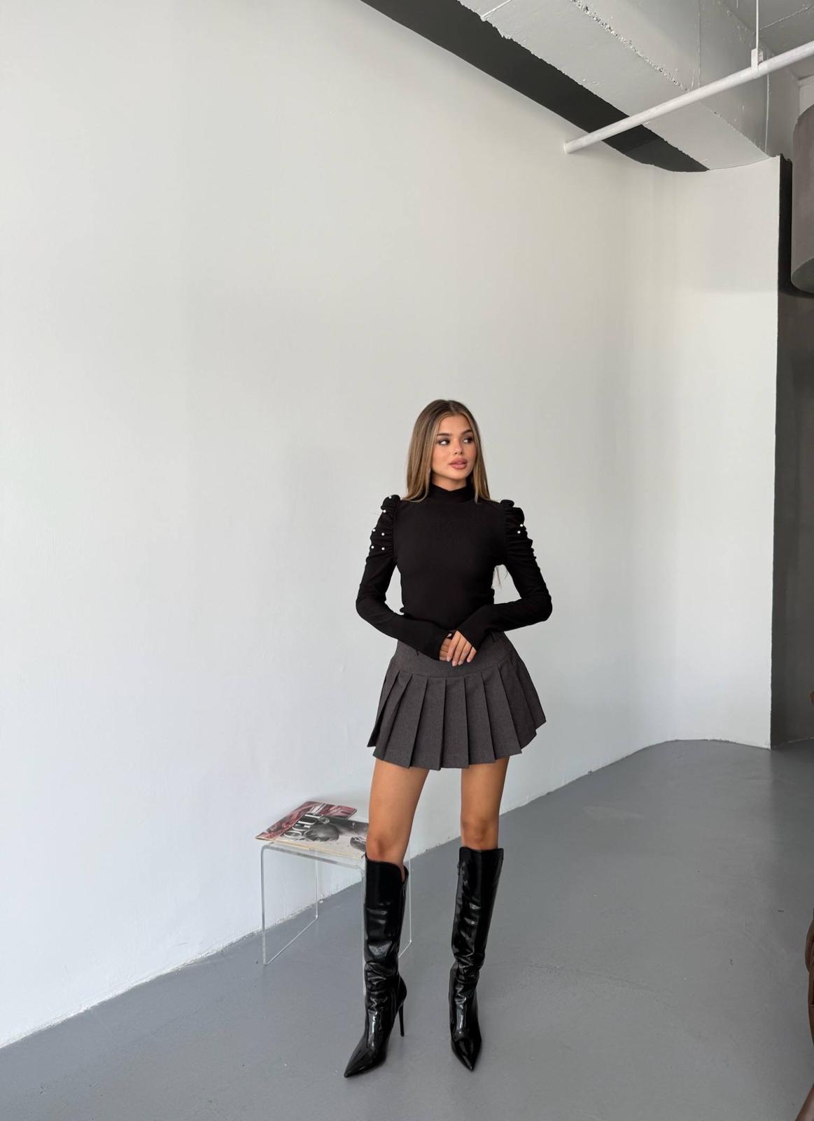 Siyah Prenses Kol İncili  Bluz